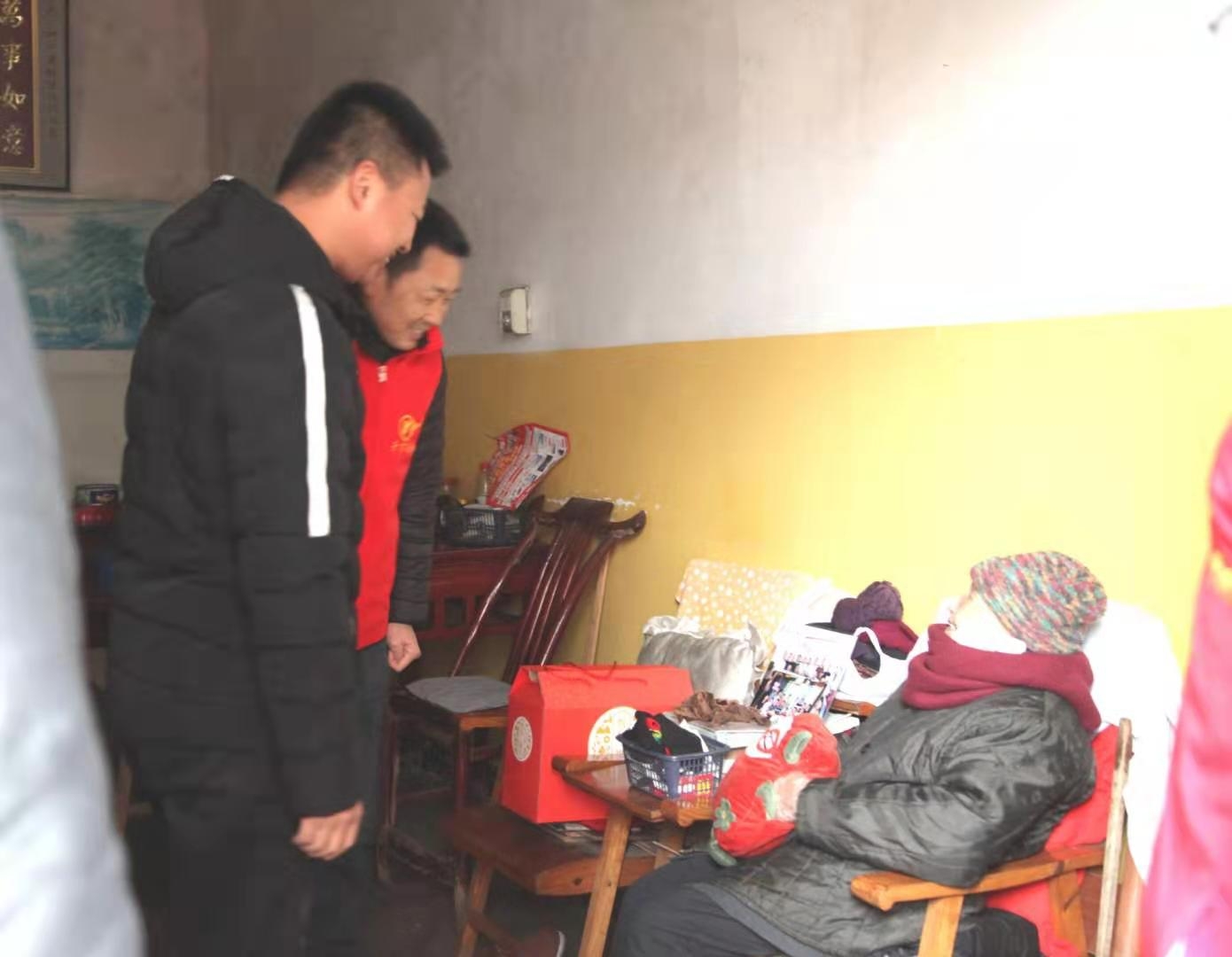 开尔1.jpg 开尔1.jpg