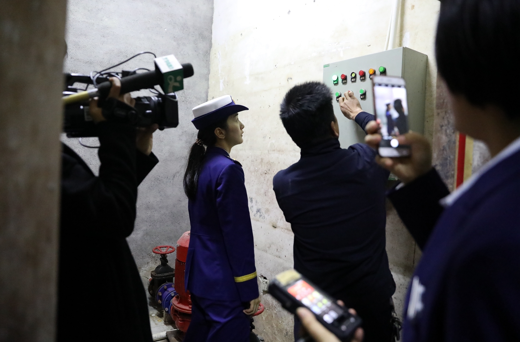 检查水泵房 检查水泵房