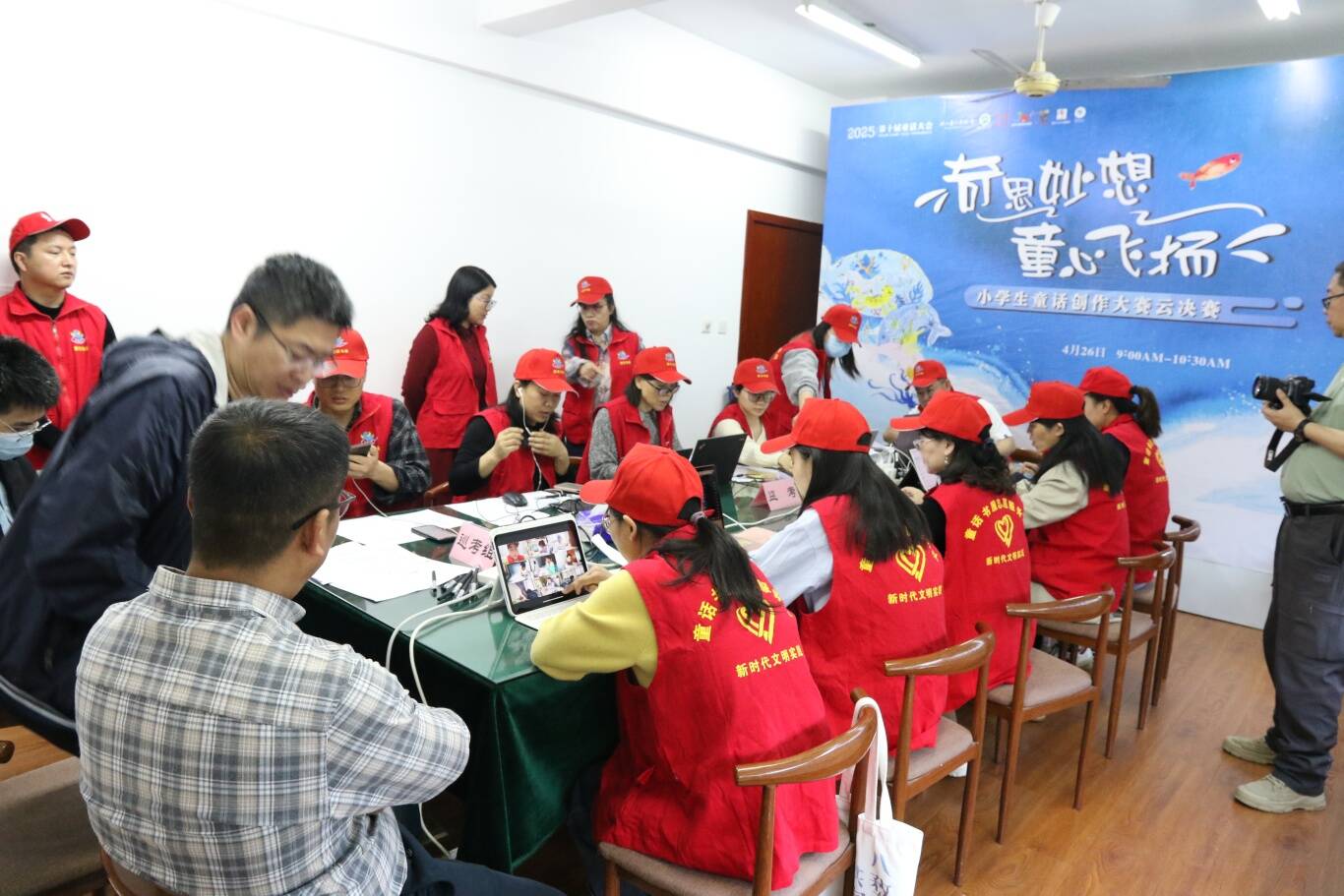 cea3dcd3bf036bc64853214eb8eb236.jpg