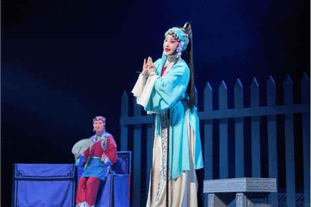 23aaea6a-3b87-4682-a4a3-1bd7df923274.gif