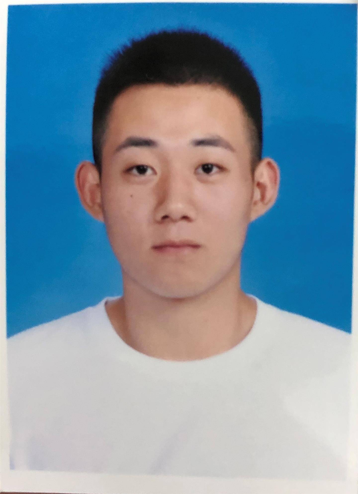 吕泽敬.jpg