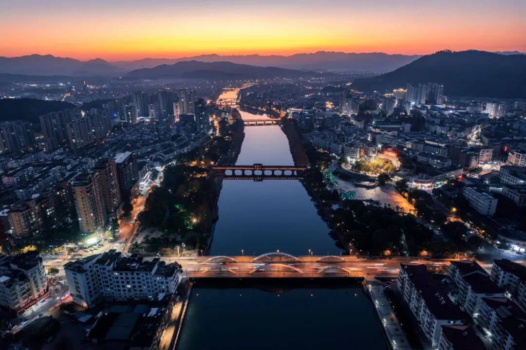武义城区夜景.jpg