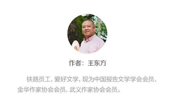 朗读者作者介绍竖版.png