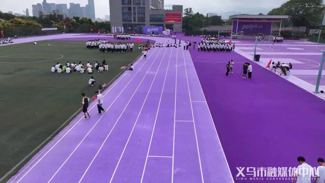 浙江省机电技师学院“粉紫校园”迎开学.mp4.mp4-20250912-141947.jpg